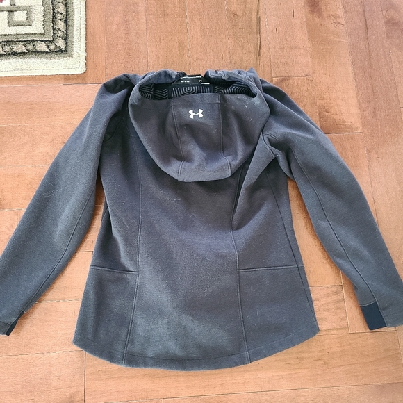 Underarmour light jacket - Picture 3 of 3
